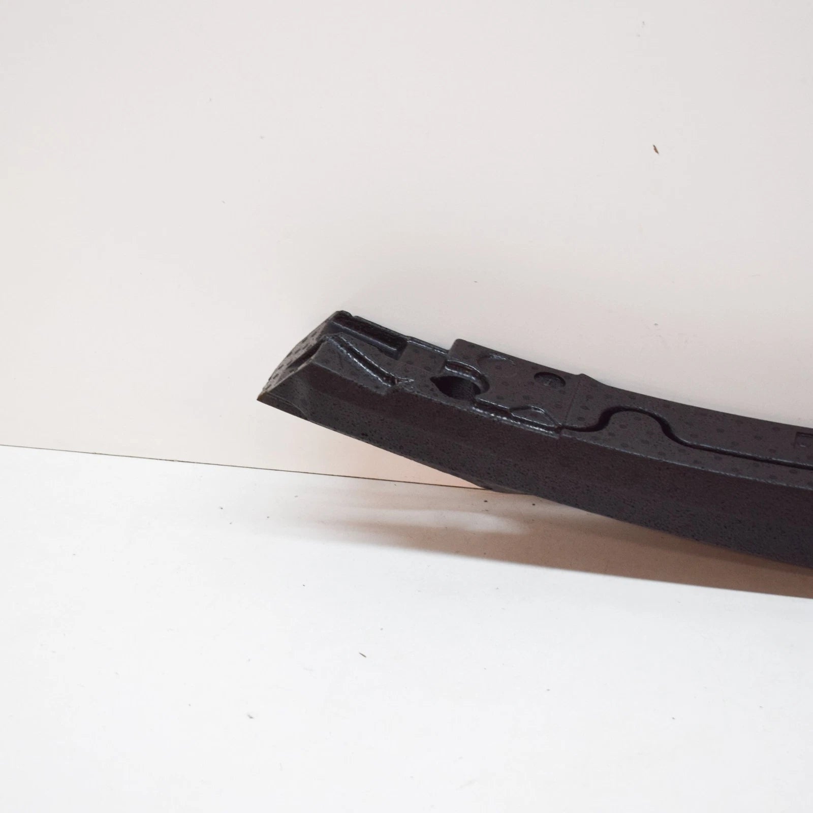 NEW MERCEDES-BENZ SL R230 FRONT BUMPER REINFORCEMENT FOAM A2308850637 ORIGINAL