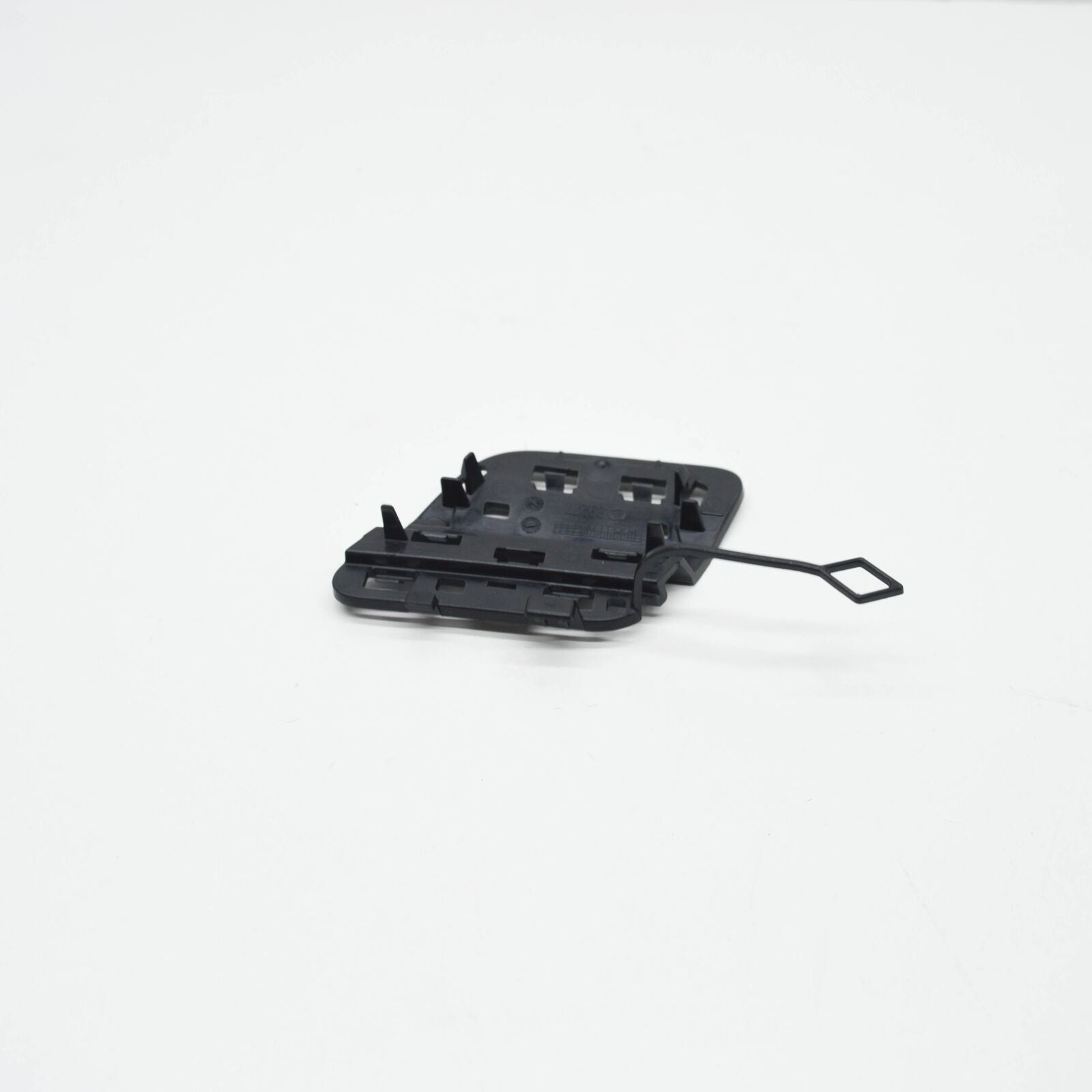 NEW MERCEDES-BENZ E W213 REAR BUMPER TOW EYE COVER A2138855705 ORIGINAL