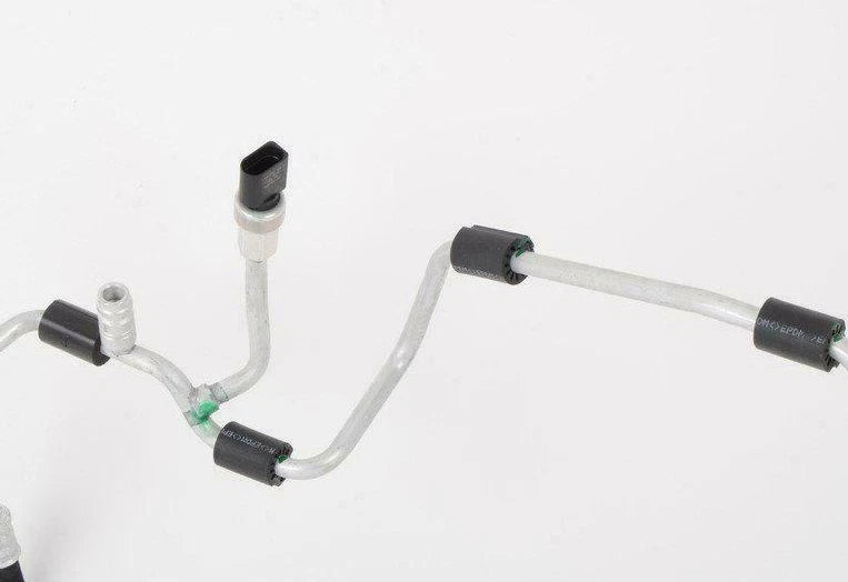 NEW VOLKSWAGEN BEETLE A5 A/C REFRIGERANT LINE 5C0820741B ORIGINAL