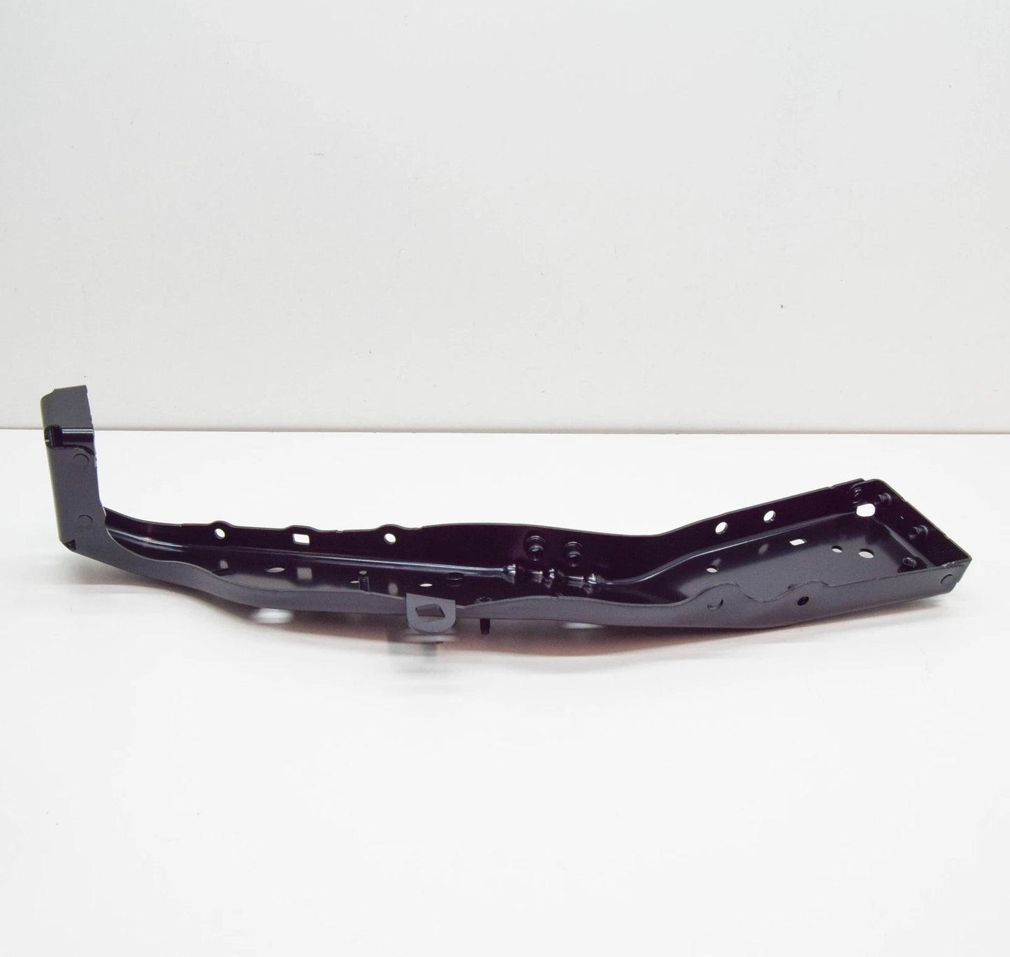 NEW AUDI A8 4N FRONT RIGHT FENDER BRACE 4N0821132G ORIGINAL
