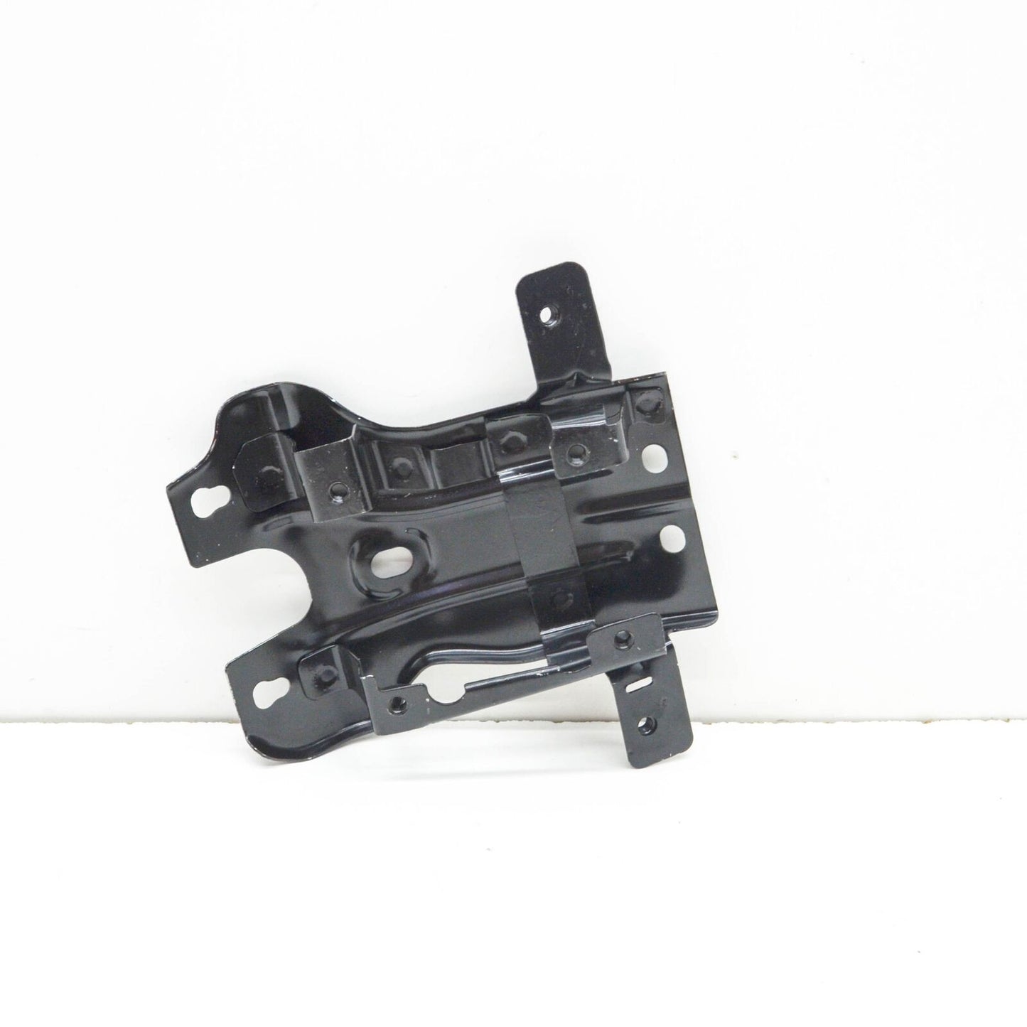 NEW VOLKSWAGEN GOLF ALLTRACK 5G SUPPORT LOCK CARRIER 5G0805567F ORIGINAL