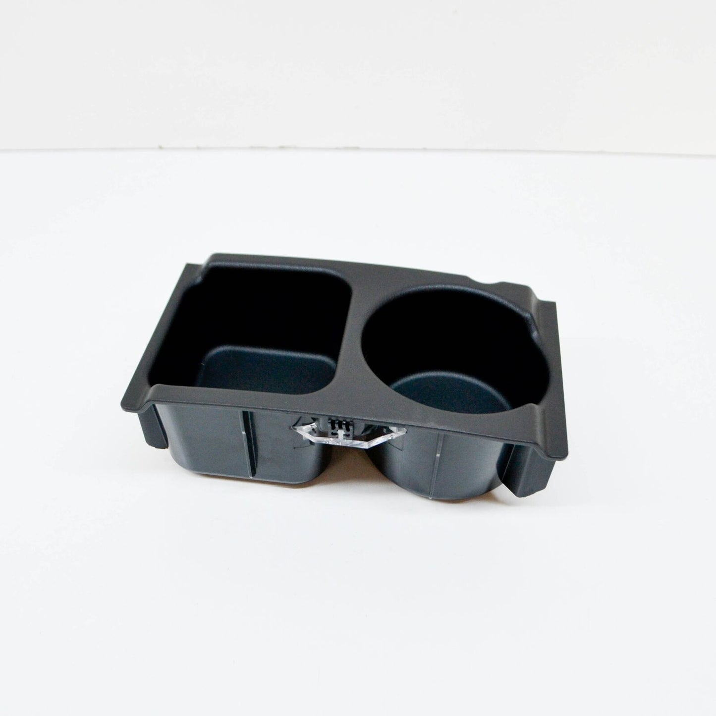 NEW MERCEDES BENZ E W212 STORAGE COMPARTMENT CUP HOLDER A2126890091 ORIGINAL