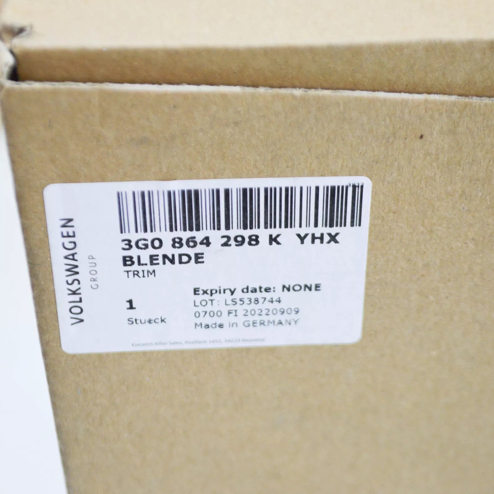 NEW VW PASSAT B8 3G REAR CENTER CONSOLE AIR VENT COVER 3G0864298KYHX ORIGINAL