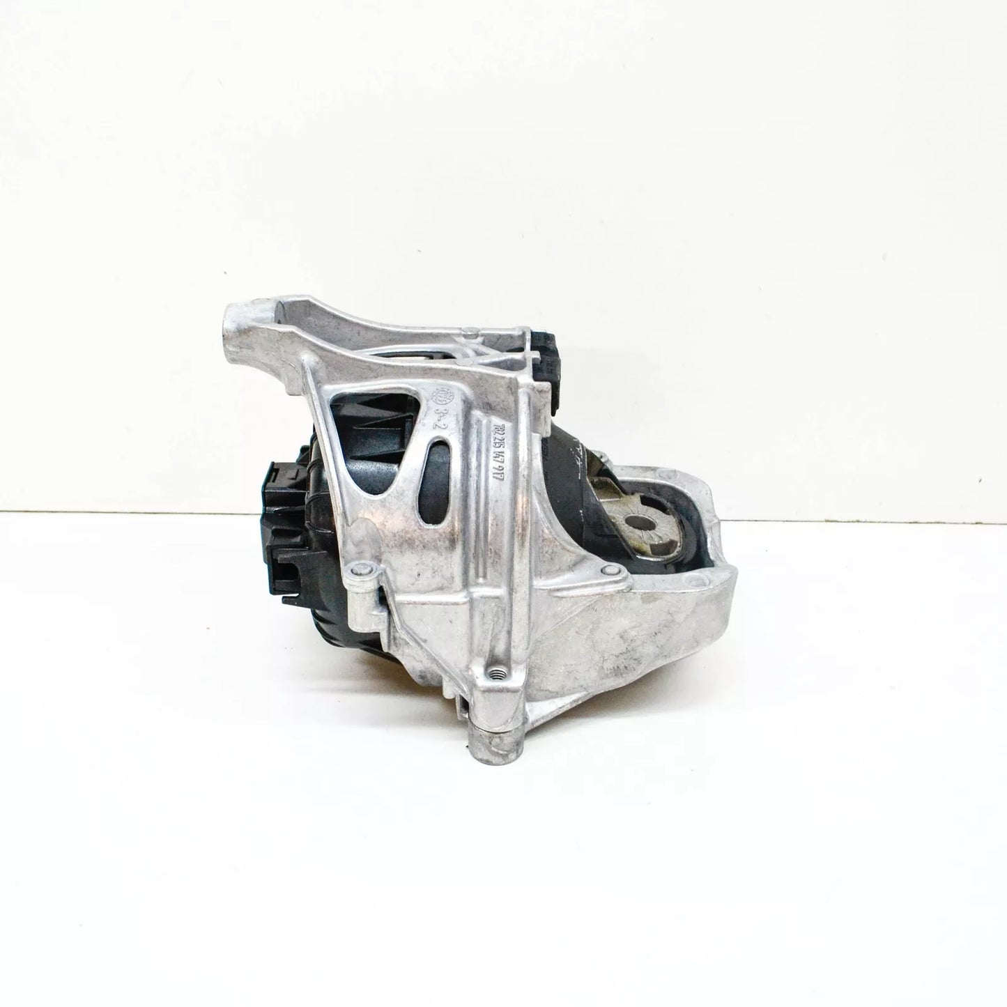 NEW AUDI A6 C8 RIGHT SIDE ENGINE MOUNT 4M0199372FQ ORIGINAL