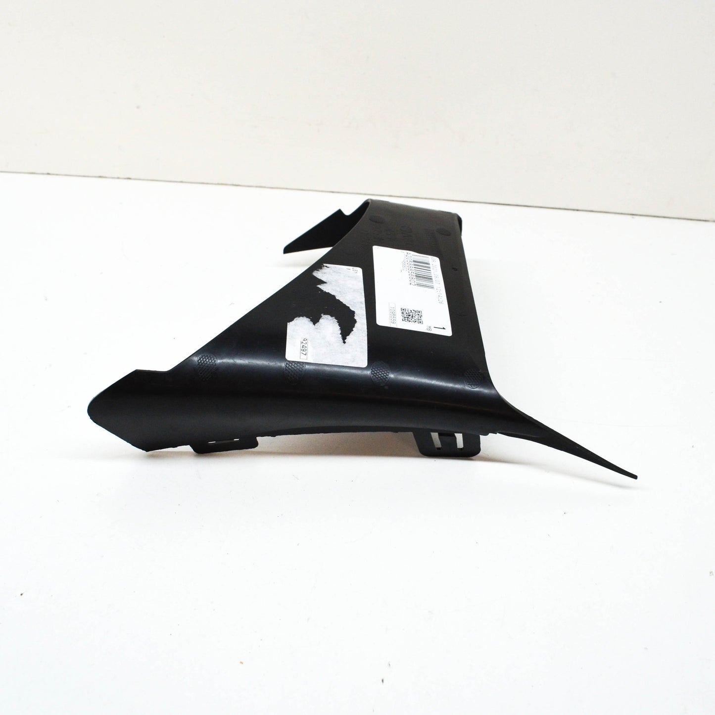 NEW MERCEDES BENZ C CLASS W205 PLASTIC TRIM COVER A2058856802 ORIGINAL