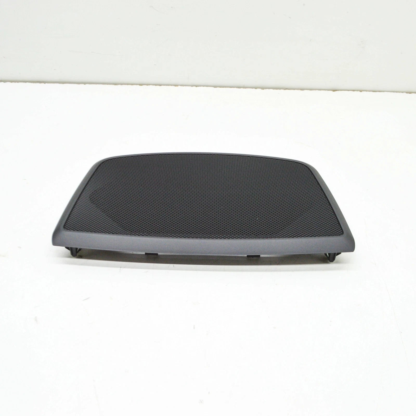 NEW BMW 3 F30 FRONT DASHBOARD CENTER SPEAKER COVER 51459381043 ORIGINAL