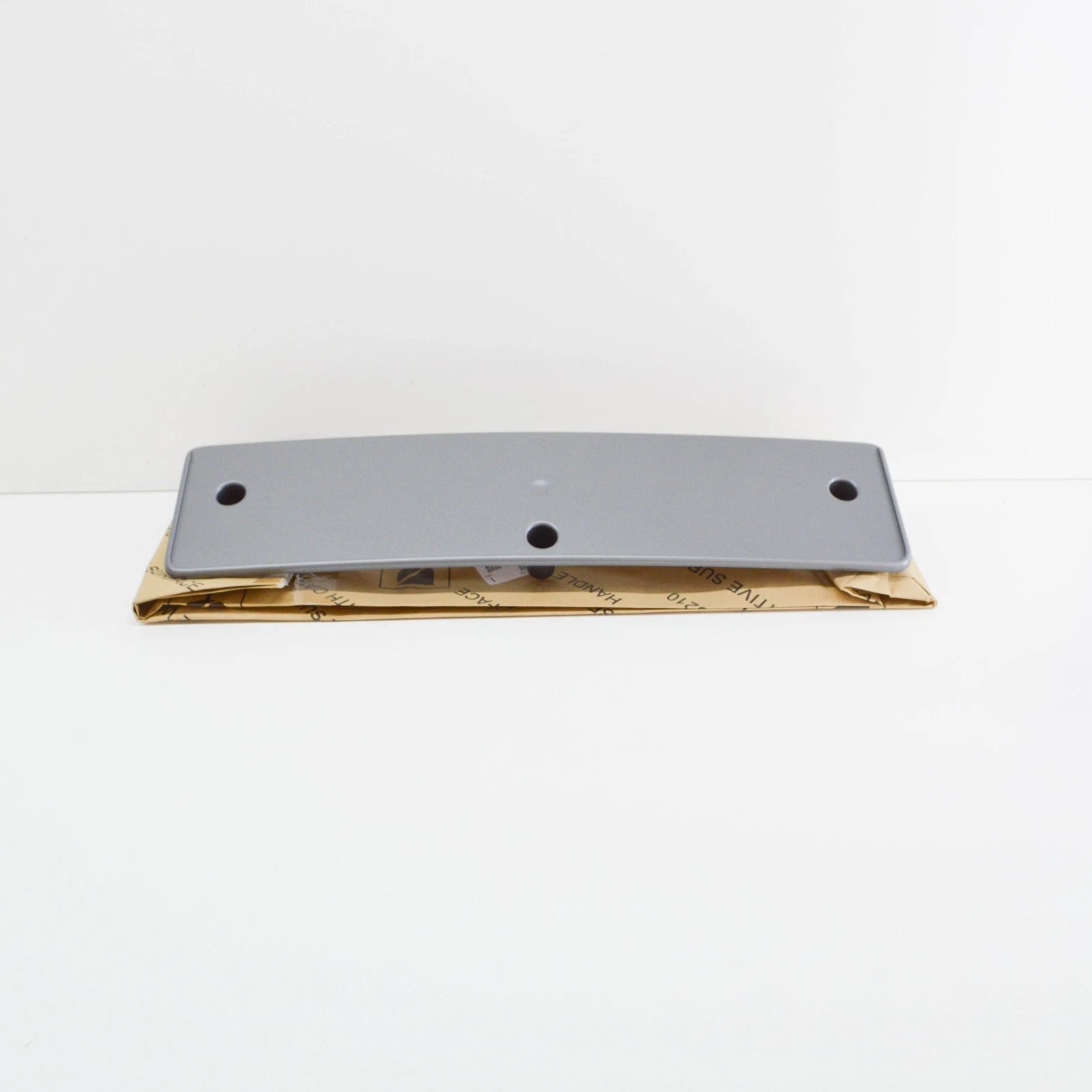 NEW AUDI A8 4H D4 FRONT NUMBER HOLDER 4H0807285AQ1RR ORIGINAL