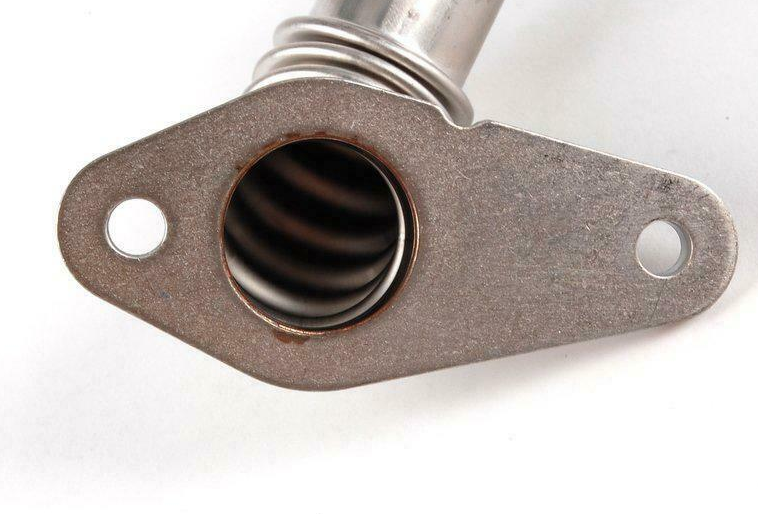 NEW AUDI A4 B7 ENGINE BREATHER VENT TUBE 06D103213G ORIGINAL