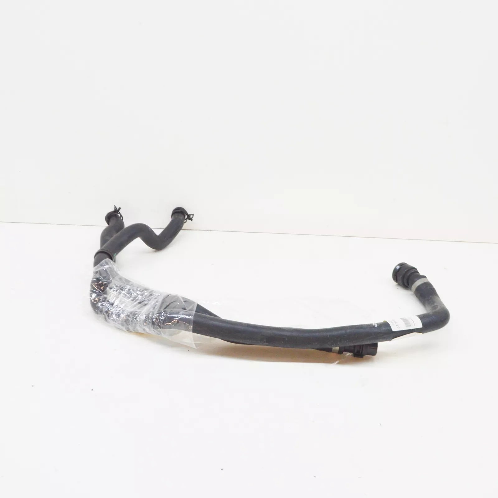 NEW BMW 1 F20 HEATER WATER HOSE 64219223587 9223587 ORIGINAL