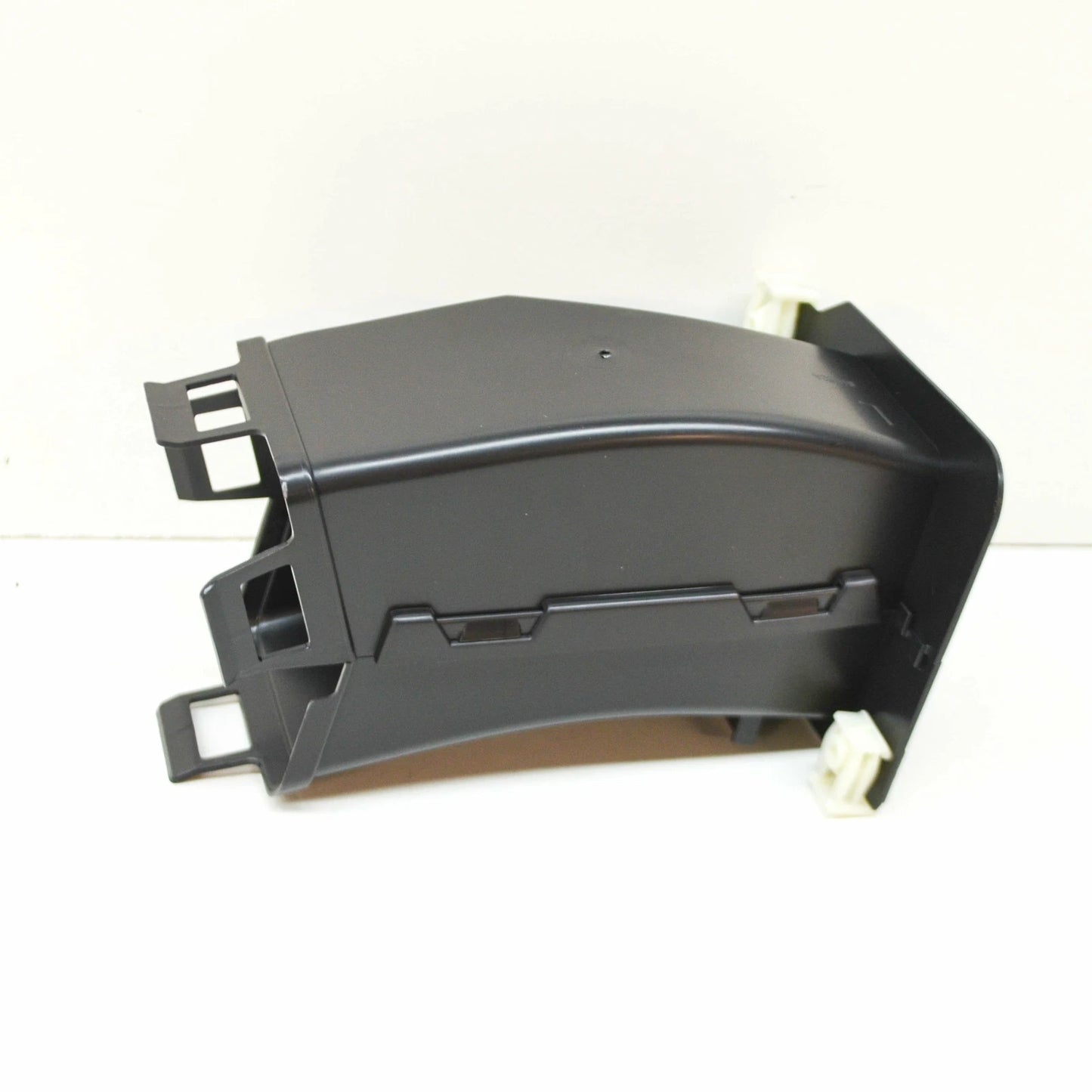 NEW BMW X3 G01 LEFT WHEEL HOUSING BRAKE AIR DUCT 51747400005 ORIGINAL