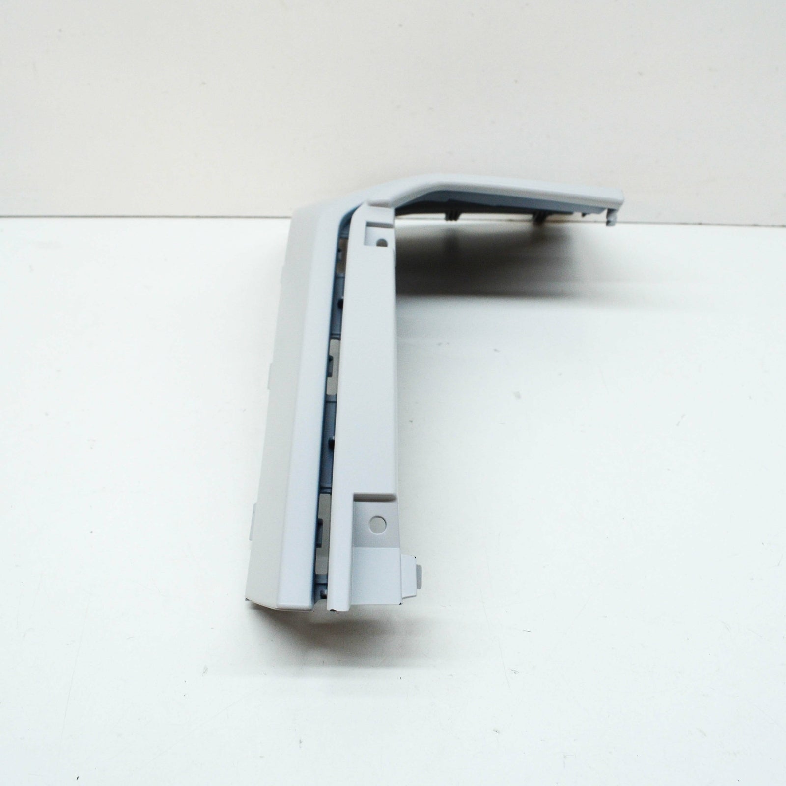 NEW VOLKSWAGEN TIGUAN AD FRONT RIGHT FOG LIGHT LOWER TRIM 5NA853212CGRU ORIGINAL