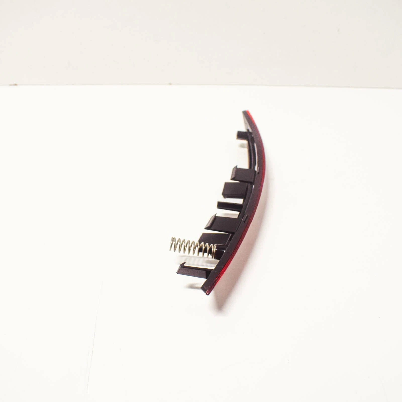 NEW AUDI A5 CONVERTIBLE 8W6 REAR LEFT BUMPER REFLECTOR S-LINE 8W6945105B