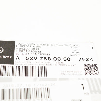 NEW MB VIANO W639 TRUNK LID EMBLEM BADGE A63975800587F24 ORIGINAL