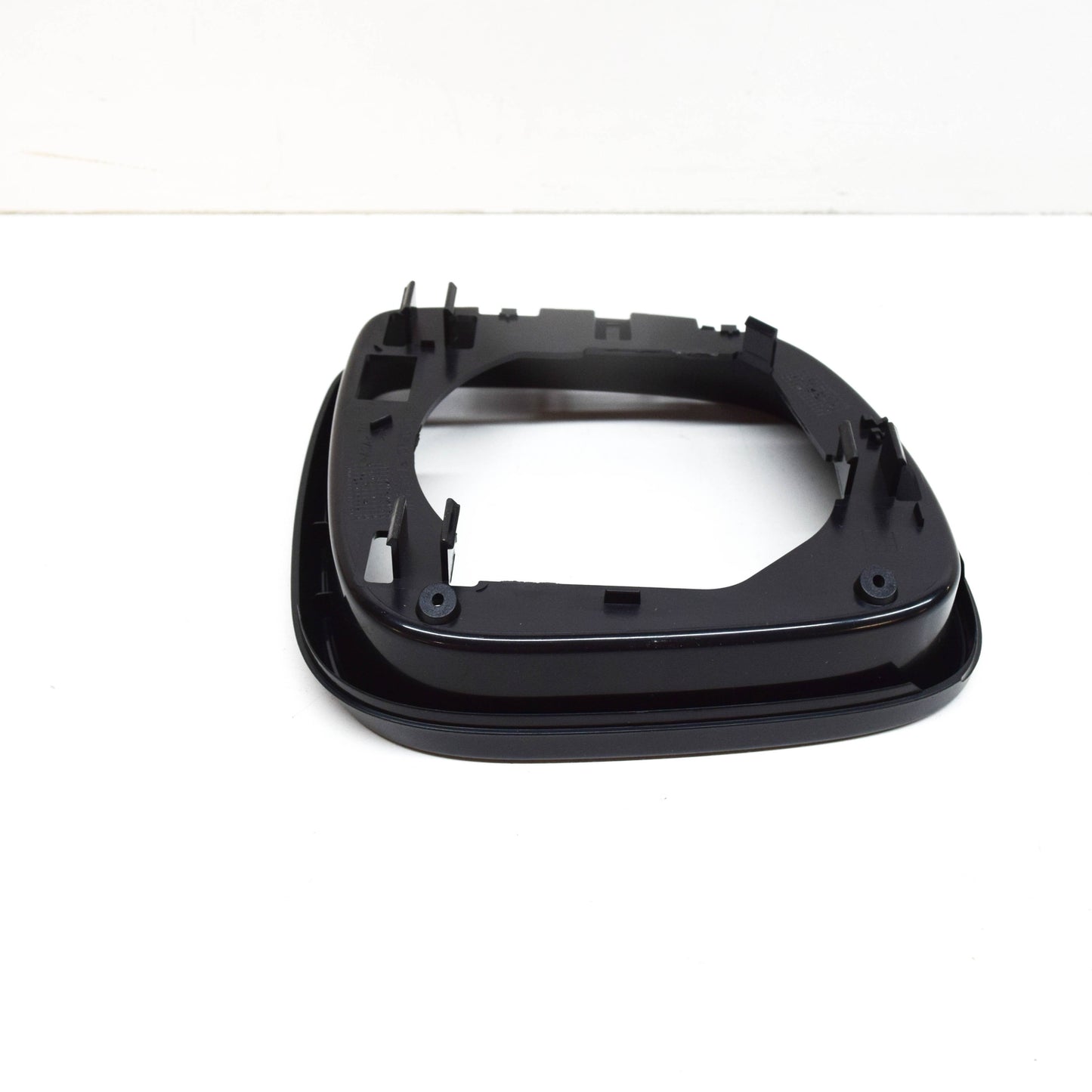 NEW VOLKSWAGEN AMAROK 2H LEFT WING MIRROR TRIM RING 2H08585539B9 ORIGINAL