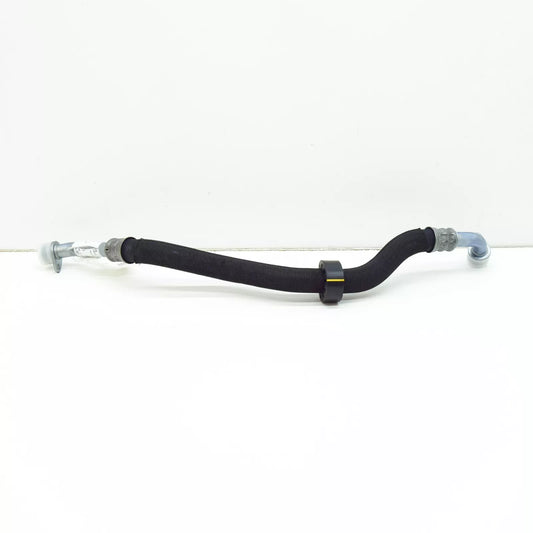 NEW MERCEDES-BENZ C W204 ENGINE AT SEPARATION POINT OIL LINE A2045001372