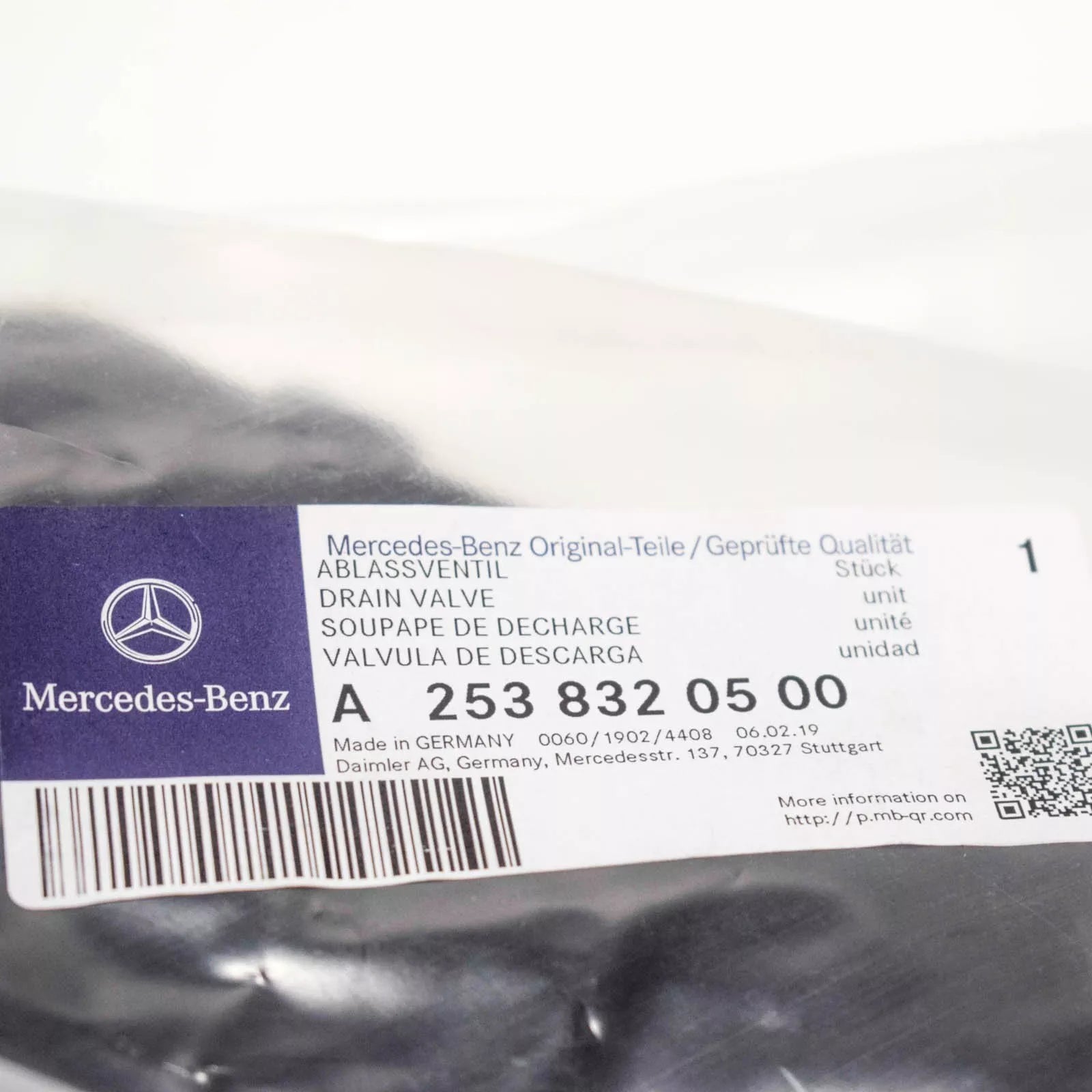 NEW MERCEDES BENZ E W213 LEFT WATER DRAIN TUBE CHANNEL A2538320500 ORIGINAL