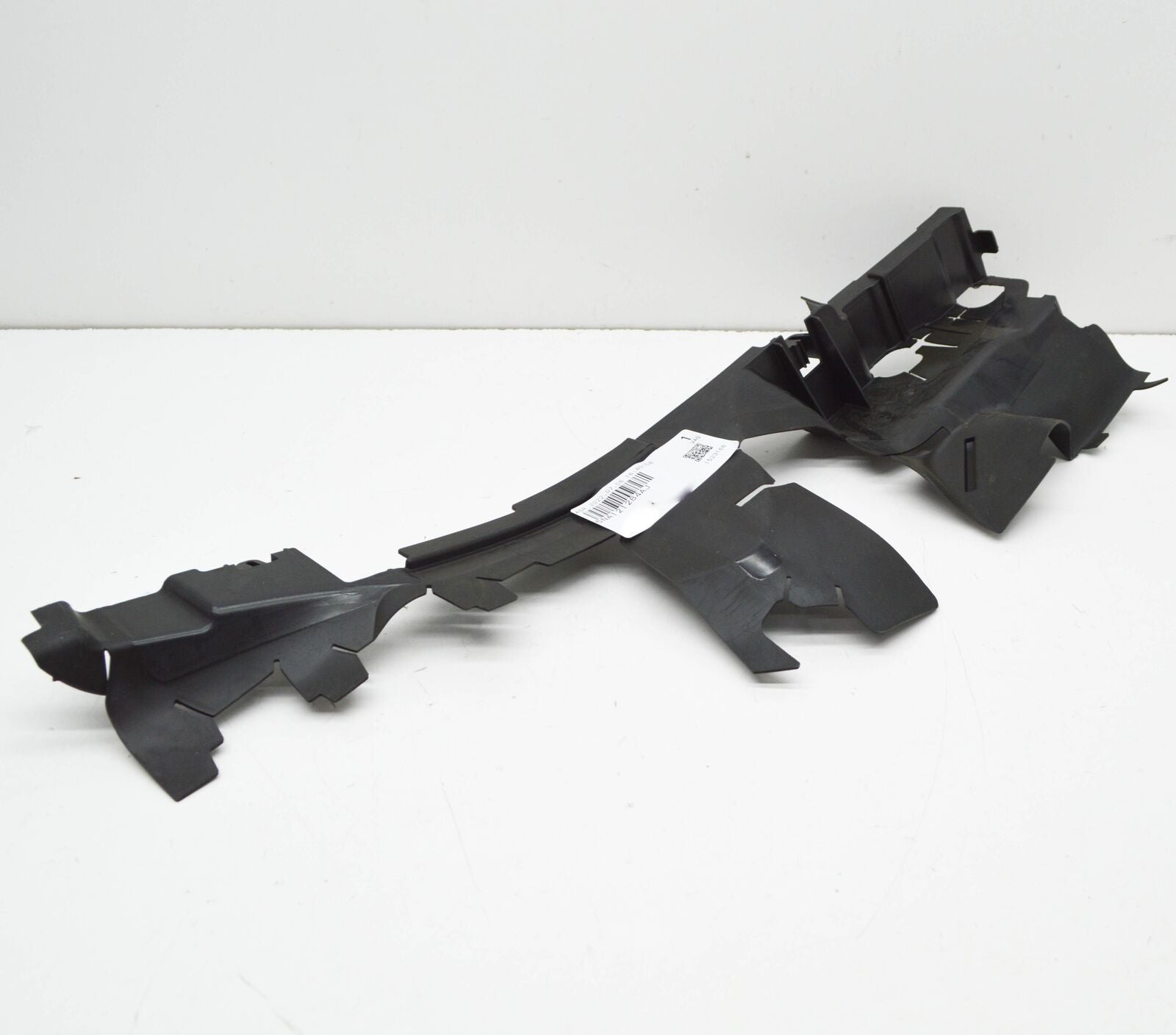 new volkswagen tiguan ad right radiator air duct 5na121284aj original