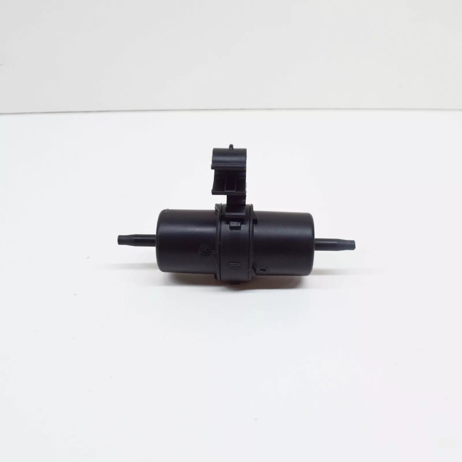 NEW VOLKSWAGEN TRANSPORTER T5 PULSATION DAMPER 7E0133277 ORIGINAL