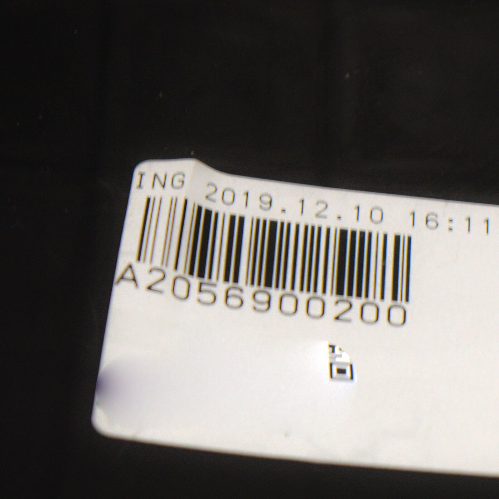 NEW MERCEDES BENZ C W205 FRONT RIGHT FENDER SERVICING FLAP A2056900200 ORIGINAL