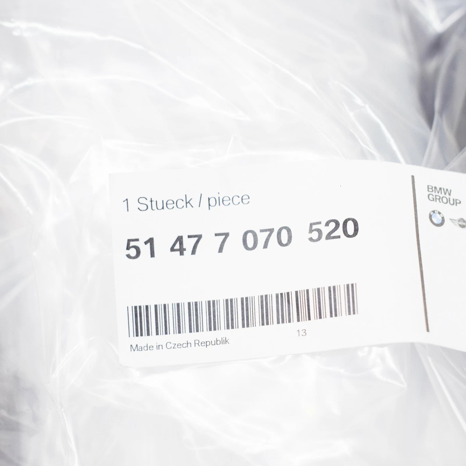 NEW BMW 3 E90 BATTERY COVER 51477070520 7070520 ORIGINAL