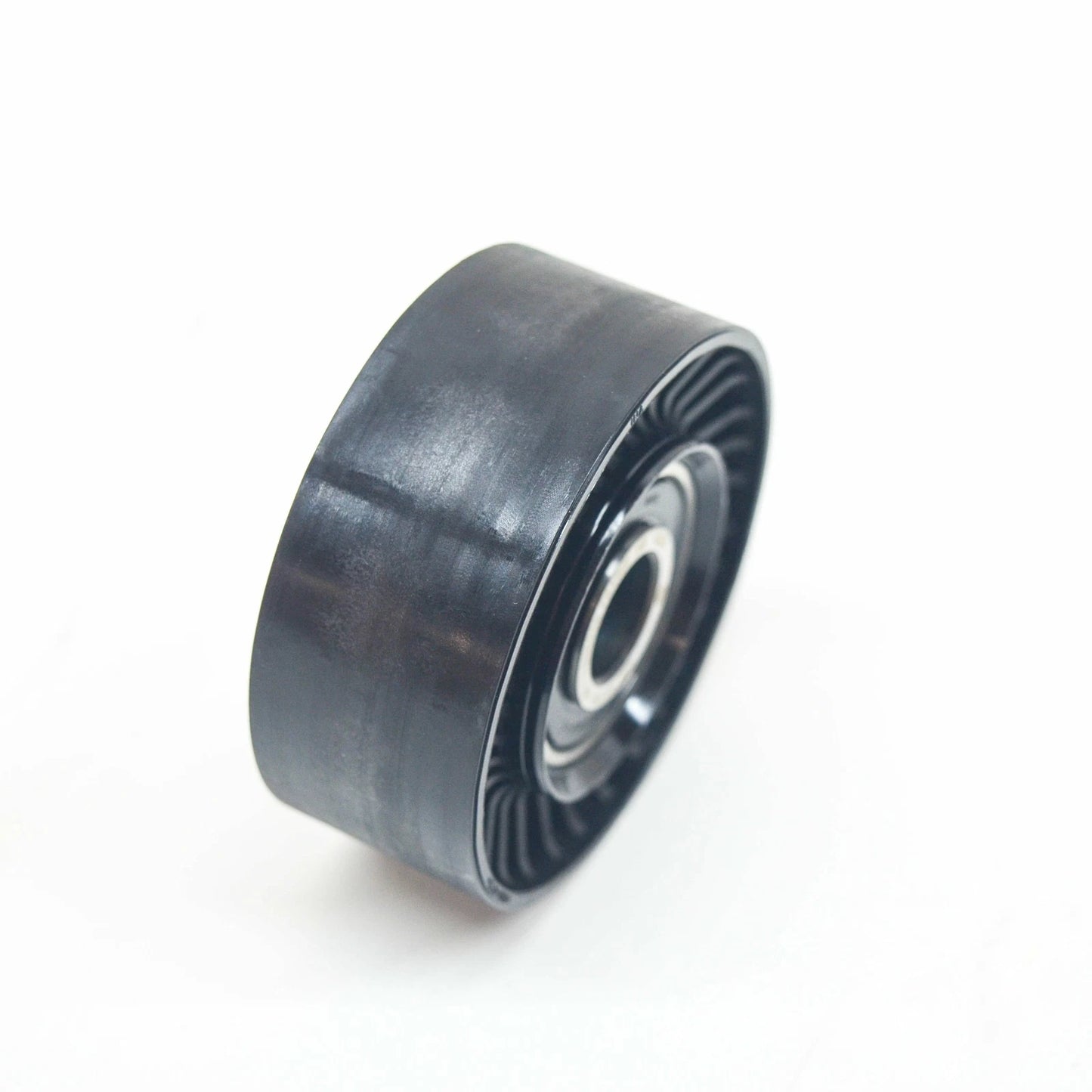 NEW AUDI A4 B7 POLY-V-BELT IDLER PULLEY 03G145276