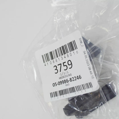 NEW AUDI A3 8V FRONT RIGHT SEAT GUIDE RAIL COVER 4F088134801C ORIGINAL