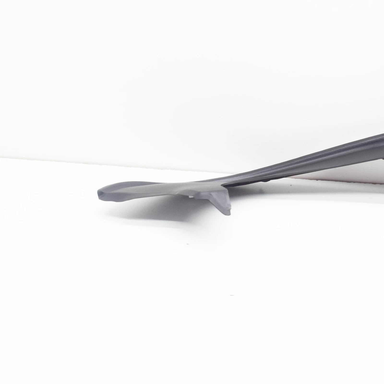 NEW MERCEDES-BENZ C W205 REAR RIGHT LUGGAGE DRIP TRIM COVER A2056908605 ORIGINAL