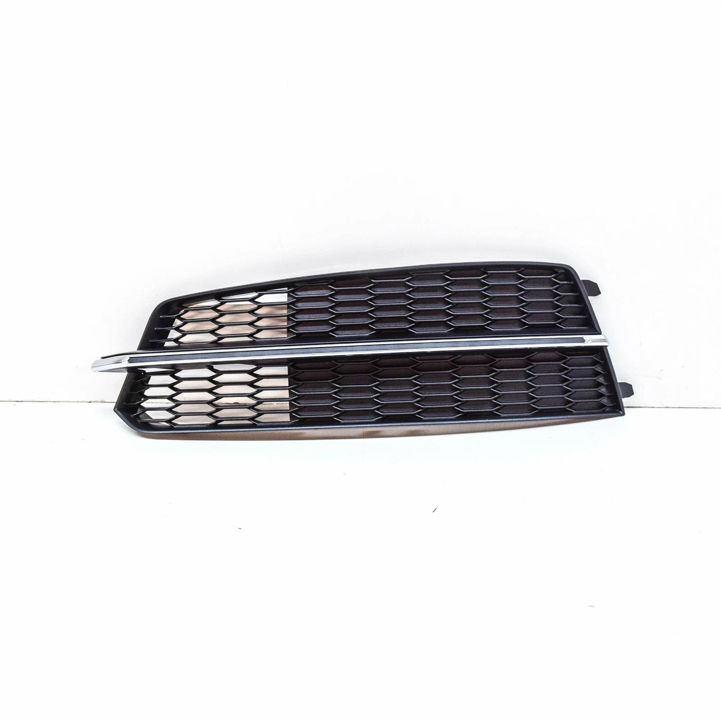 NEW AUDI A6 C7 FRONT LEFT AIR GUIDE GRILLE 4G0807647D9B9