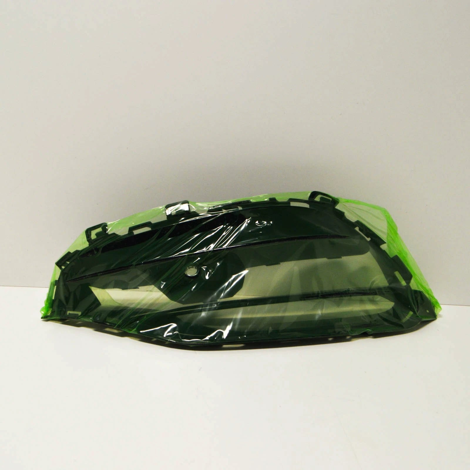 NEW MB CLA X117 FRONT BUMPER LEFT SIDE GRILLE A1178858900 ORIGINAL