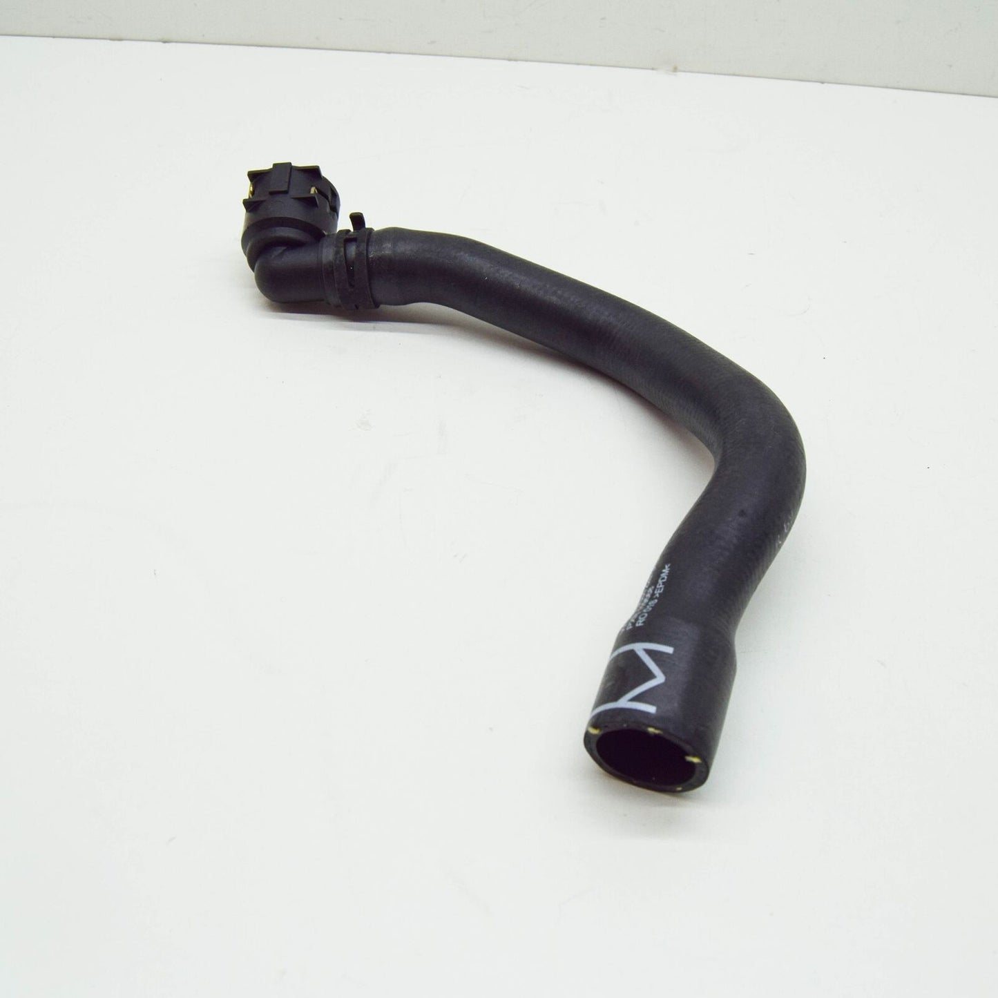 NEW VOLKSWAGEN PASSAT CC 357 COOLANT HOSE PIPE 3C0122073FB ORIGINAL