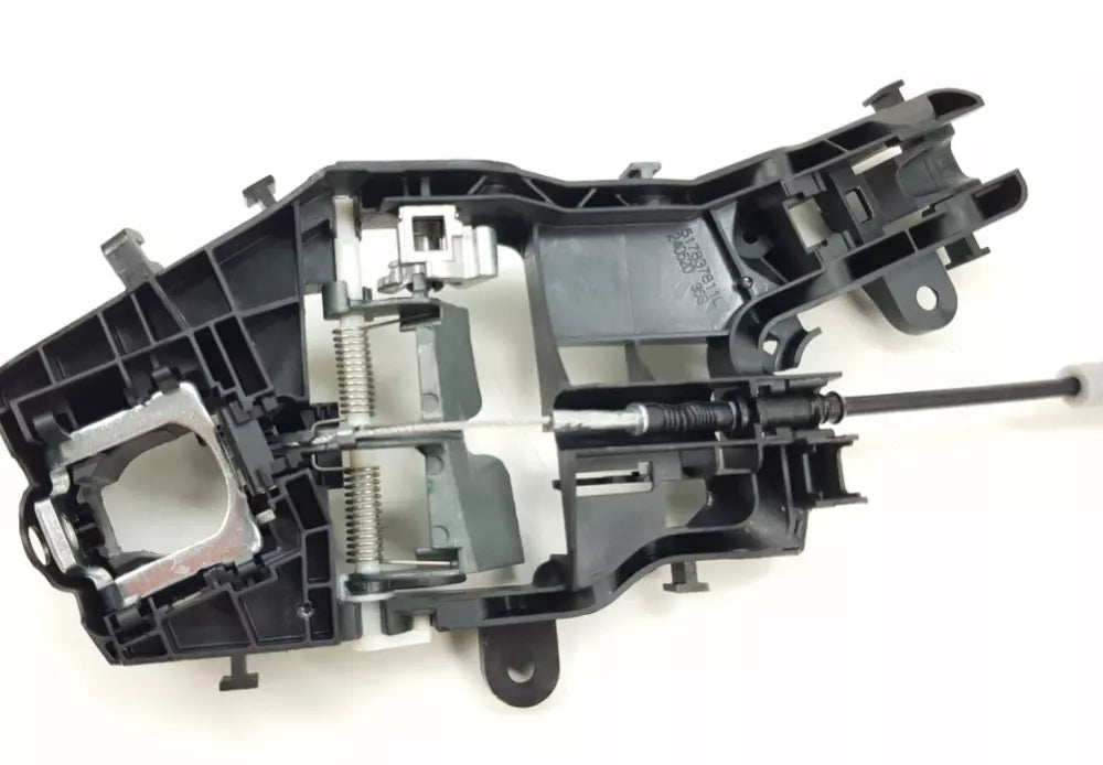 NEW VW PASSAT B8 FRONT LEFT DOOR HANDLE MOUNTING BAR LHD 517837811L ORIGINAL