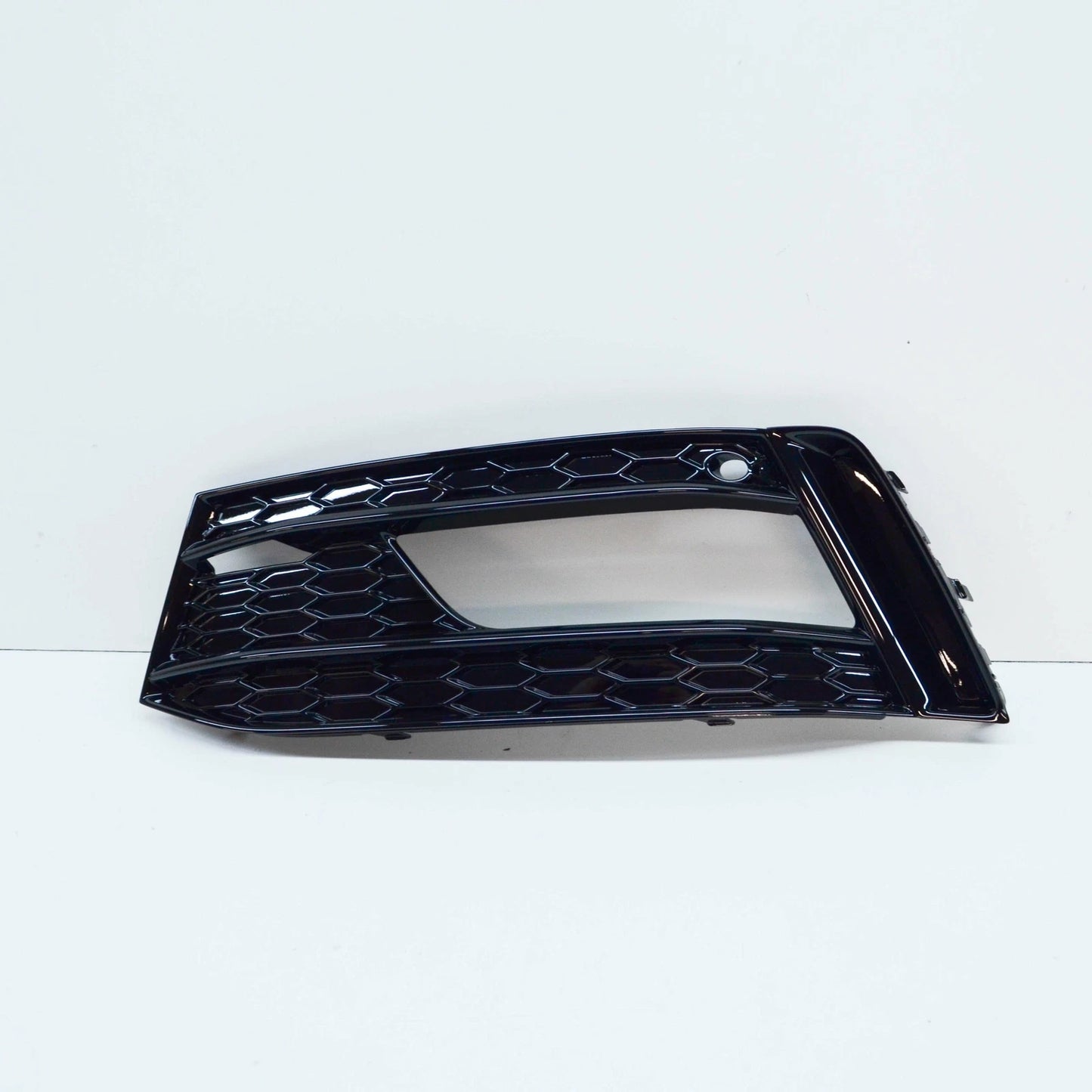 NEW AUDI A1 MK1 FRONT BUMPER LEFT AIR GUIDE GRILLE 8XA807647A5FQ