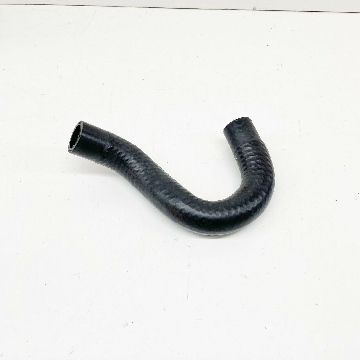 NEW MERCEDES-BENZ S W220 OIL TANK SUCTION HOSE A2209974882 ORIGINAL