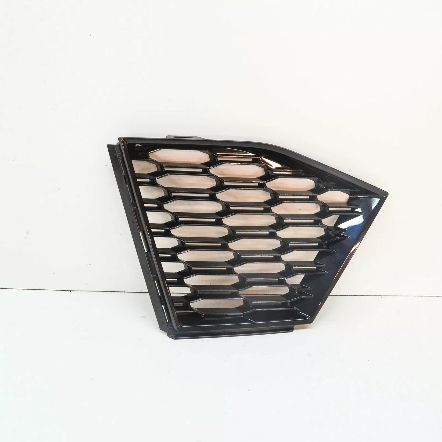 NEW BMW 2 GRAN COUPE F44 M FRONT LEFT BUMPER GRILLE 51118075517 ORIGINAL