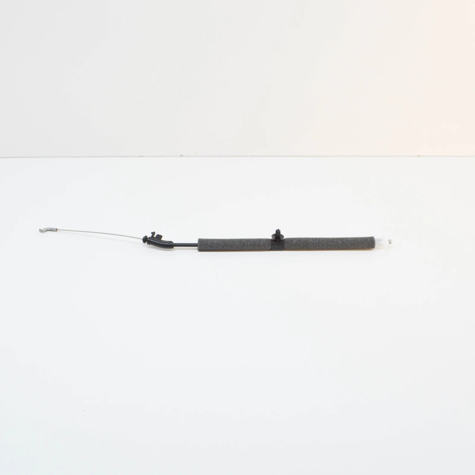 NEW AUDI A4 8W2,B9 BOOT LOCK RELEASE CABLE 8W9827535 ORIGINAL