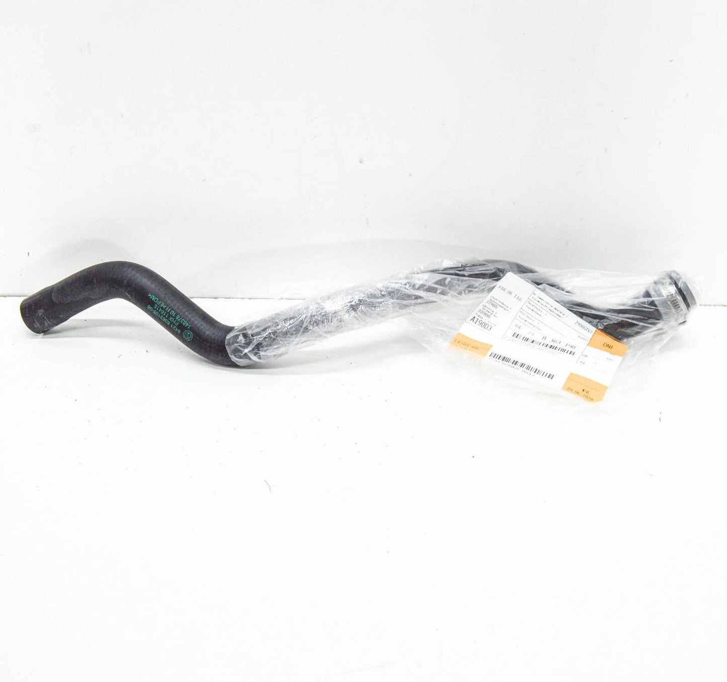 NEW BMW 3 E46 HEATER HOSE UPPER 64218363198 8363198 ORIGINAL