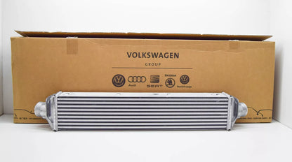 NEW AUDI A4 AVANT B9 INTERCOOLER RADIATOR 8W0145805AB ORIGINAL