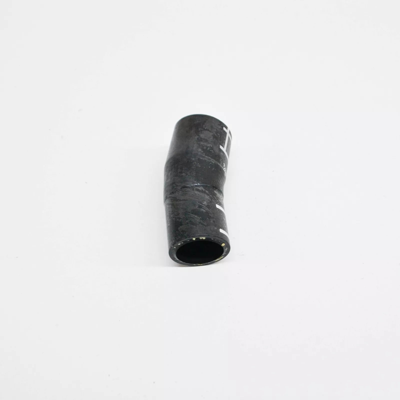 NEW AUDI A4 B7 COOLANT FLANGE HOSE 06D121101B ORIGINAL