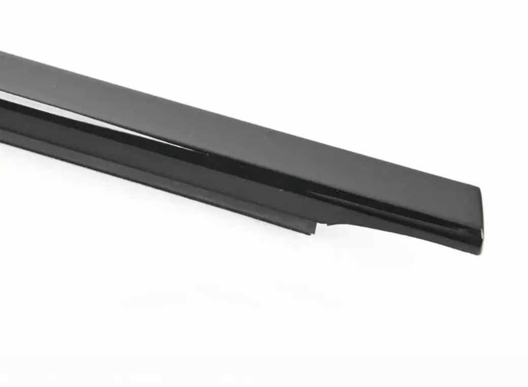 NEW BMW 5 G30 REAR RIGHT DOOR WINDOW MOLDING 51357404030 7404030 ORIGINAL