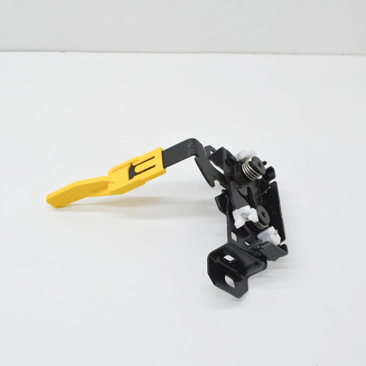 NEW MERCEDES-BENZ GLB X247 ENGINE HOOD LOWER PART LATCH A2478800060