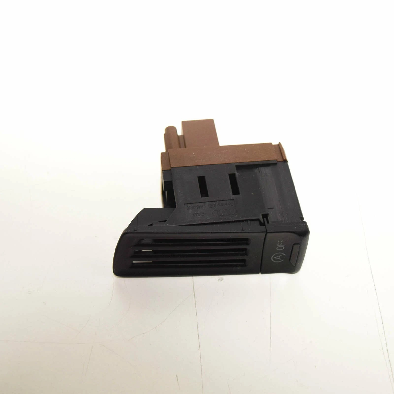 NEW AUDI A4 8K FRONT CENTER COIN HOLDER SWITCH TRIM LHD 8K1927325