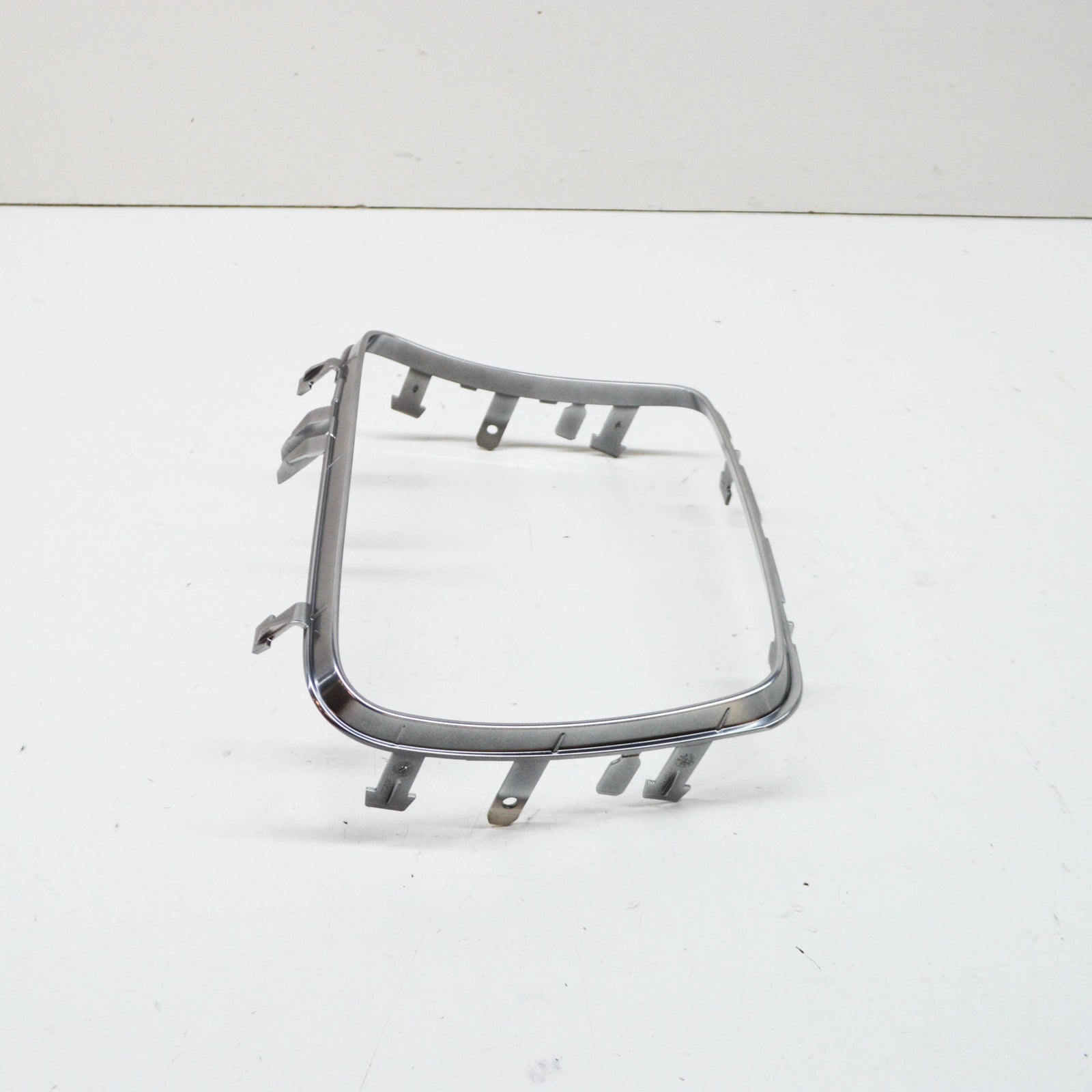 NEW MERCEDES-BENZ E W213 CENTER CONSOLE CUP HOLDER BOX TRIM A2136830600 ORIGINAL