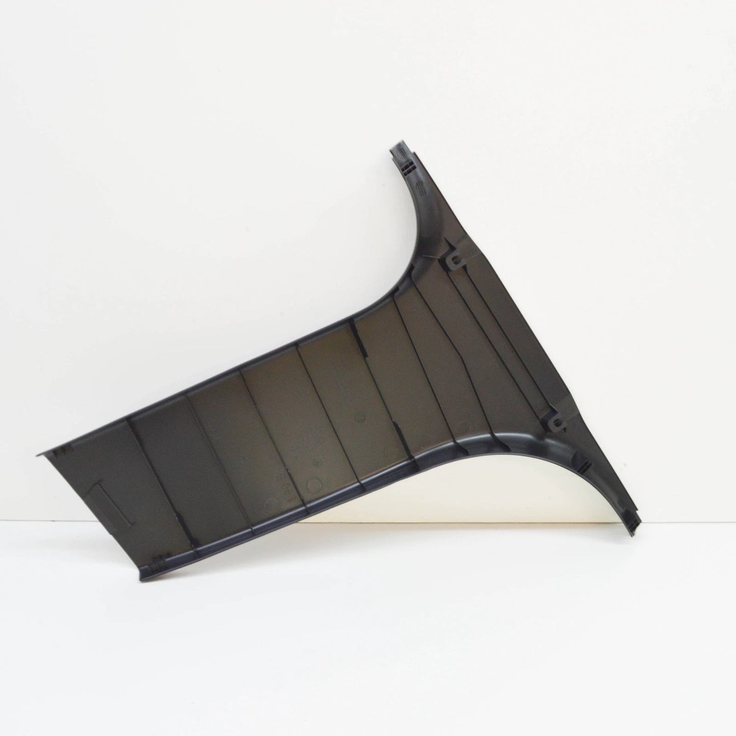 NEW BMW 3 E90 LEFT B-COLUMN BOTTOM COVER 51437141101 7141101 ORIGINAL