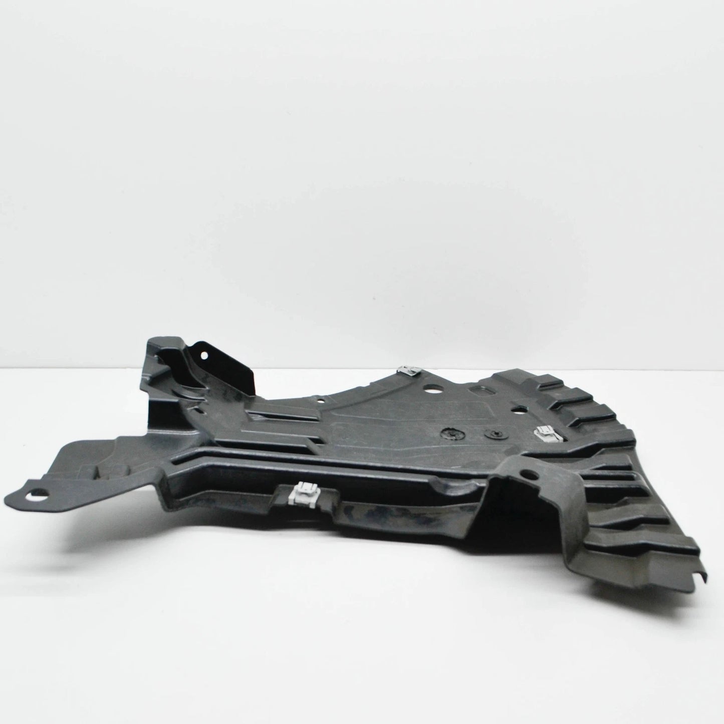 NEW MB S W222 FRONT LEFT ANTINOISE CAPSULE UNDERCOVER PANEL A2225202000 ORIGINAL