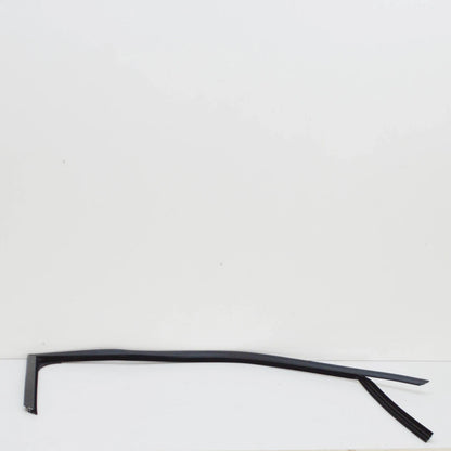 NEW AUDI A3 8P FRONT RIGHT DOOR WINDOW GUIDE 8P3837440D ORIGINAL