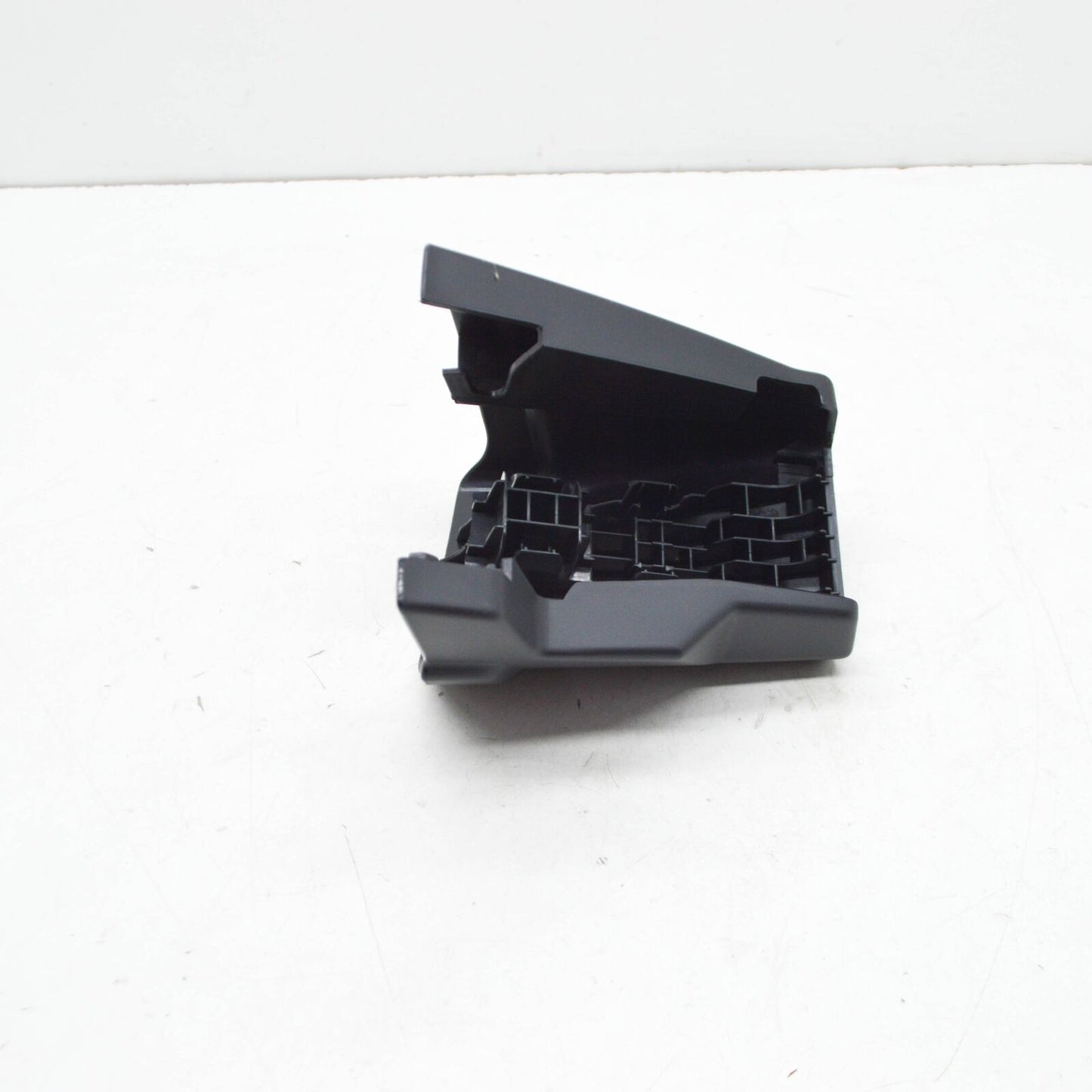 NEW AUDI Q7 4M REAR SEAT RAIL TRIM COVER 4M0883688A4PK ORIGINAL