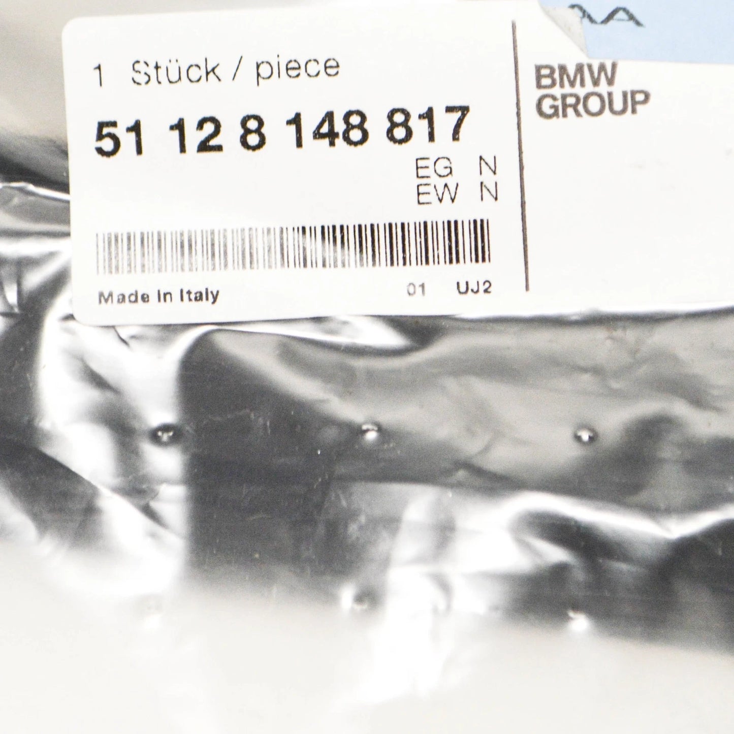 NEW BMW 5 E34 REAR BUMPER LEFT TRIM 51128148817 8148817 1995 ORIGINAL