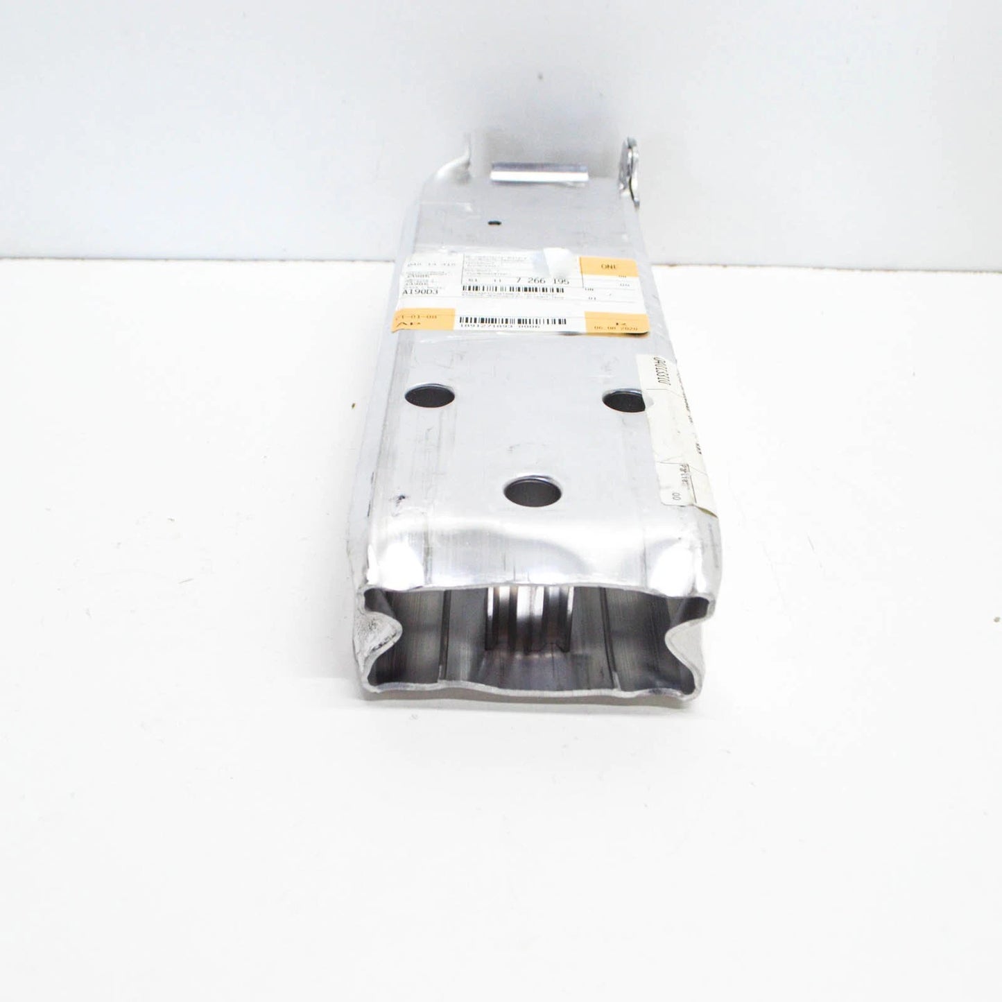 NEW BMW 2 F22 FRONT BUMPER CRASH BAR LEFT CARRIER 51117266195 7266195 ORIGINAL