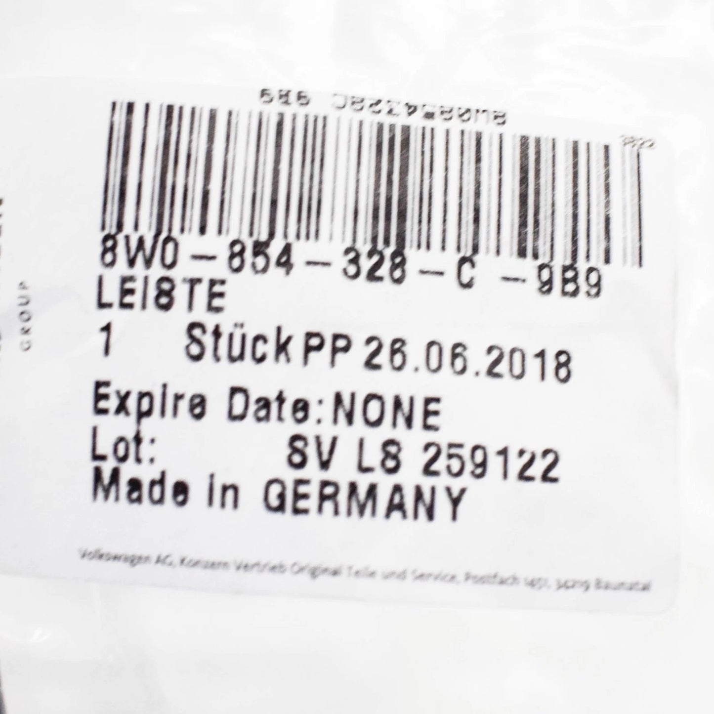 NEW AUDI A4 B9 FRONT WINDSCREEN RIGHT WEATHERSTRIP MOLDING 8W0854328C9B9