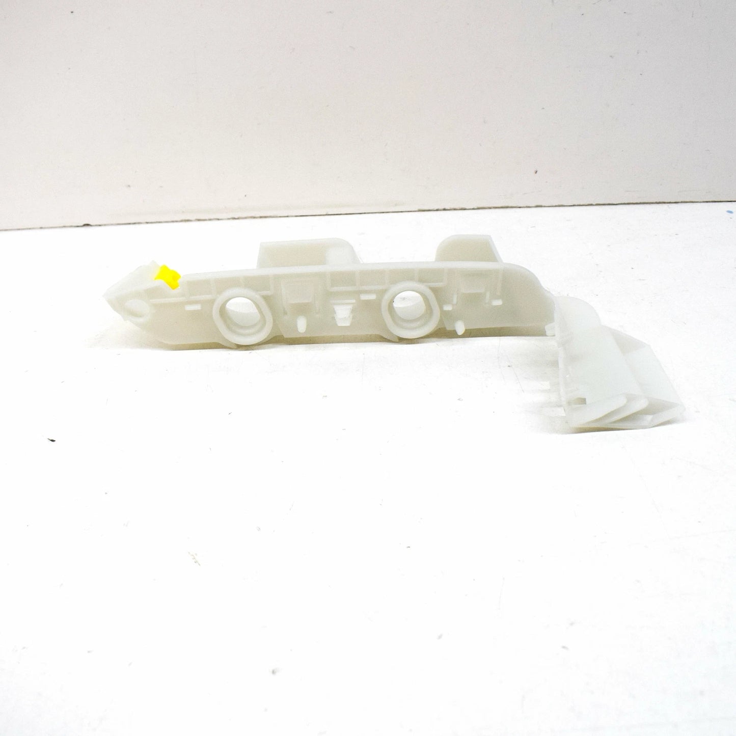 NEW AUDI A4 B9 FRONT LEFT BUMPER BRACKET GUIDE UPPER 8W0807283E ORIGINAL